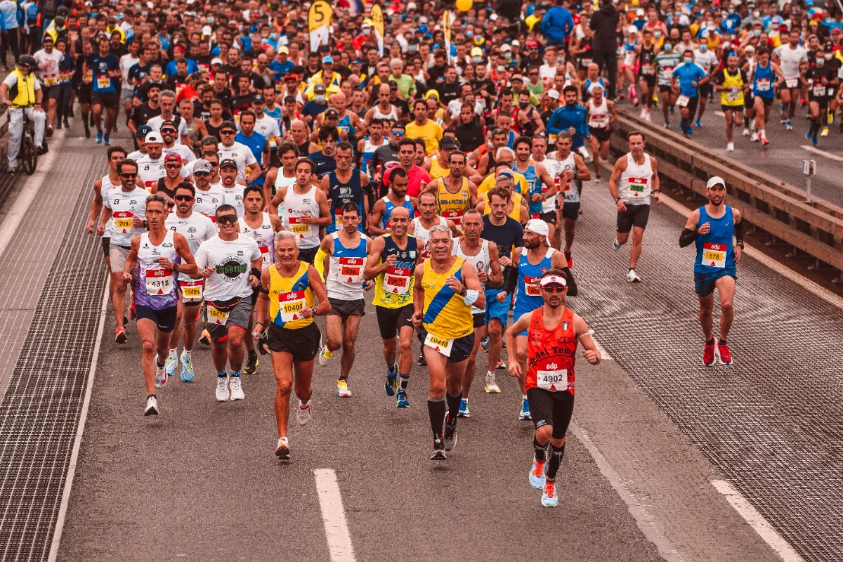 Tips lari maraton saat cuaca panas. Sumber gambar: RUN 4 FFWPU di Pexels