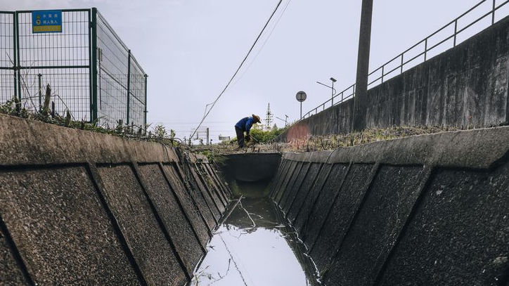 Bukan Cuma Toilet, Ini Penyebab Got Kotor dan Bau Meski Sudah Pakai Septic Tank