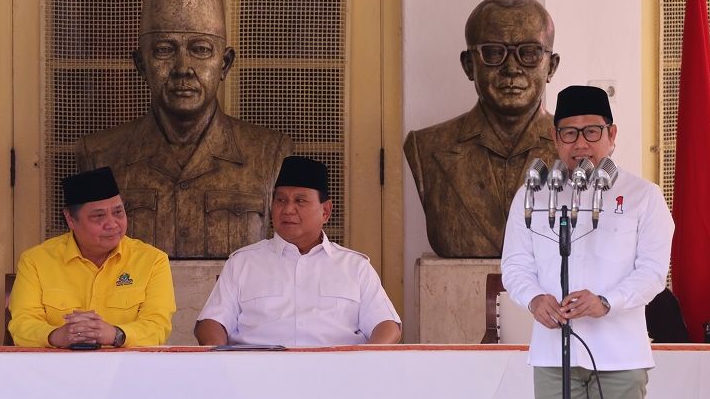 Pengamat Sebut Koalisi Besar Gerindra Sudah Diskenariokan Jokowi Sejak April Lalu