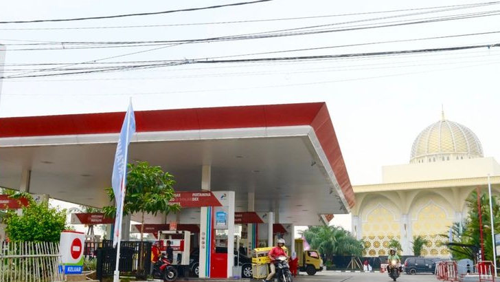 Berkunjung ke Masjid Megah Milik SPBU Pertamina di Kalimalang Bekasi