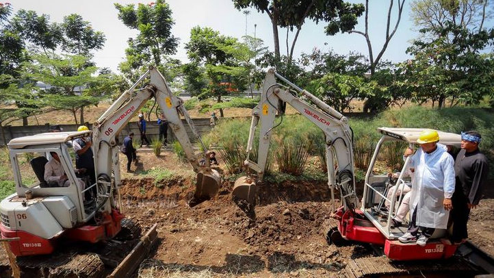 Mapag Hujan Digelar Serentak di 30 Kecamatan, Pj Wali Kota: Ini Budaya Baru Menjaga Lingkungan