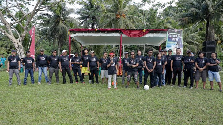 Keseruan Santri Pangandaran Ikut Turnamen Bola U-20 yang Dihelat Ganjar Muda Padjajaran