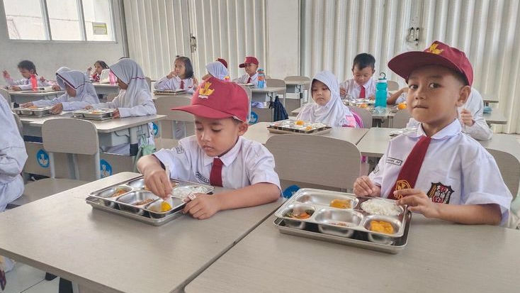 Wali Kota Bandung Soroti Lonjakan Penyakit Tidak Menular, Farhan Perkuat PHBS di Sekolah