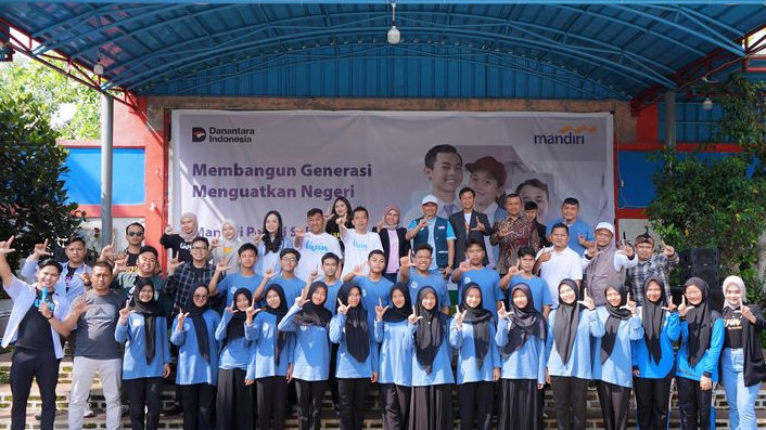 Bank Mandiri Hadirkan Ruang Belajar Layak di 27 Sekolah, Dorong Generasi Emas Indonesia
