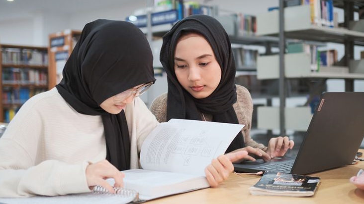 Jurusan Ilmu Perpustakaan, Belajar Informasi dari Hulu ke Hilir, Prospek Karirnya Menjanjikan!