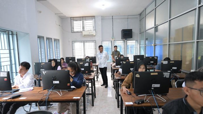 Waspadai Potensi Kecurangan, Rektor USU Sidak UTBK-SNBT 2026, Cek Data Anomali Peserta dari Luar Daerah