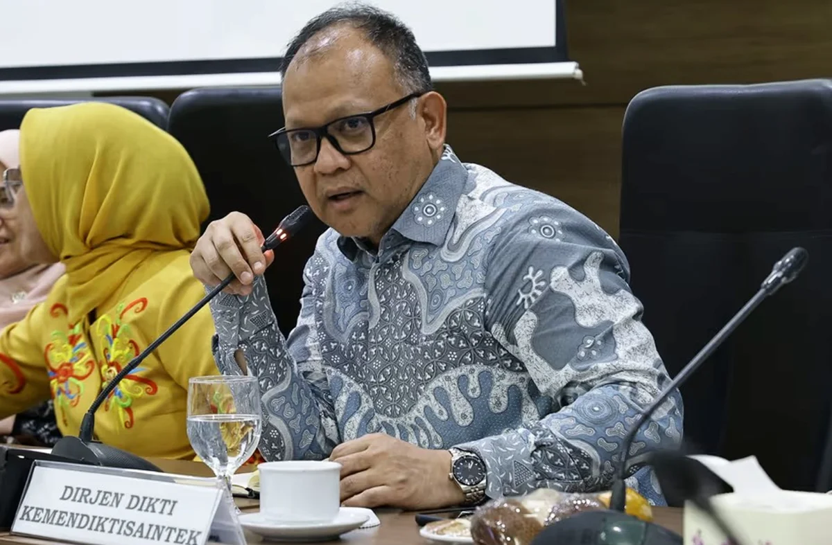 Kemendikti Saintek menelaah temuan BPK terkait penyaluran KIP Kuliah kepada 320 mahasiswa yang telah meninggal dunia. (Foto: kemdiktisaintek.go.id)