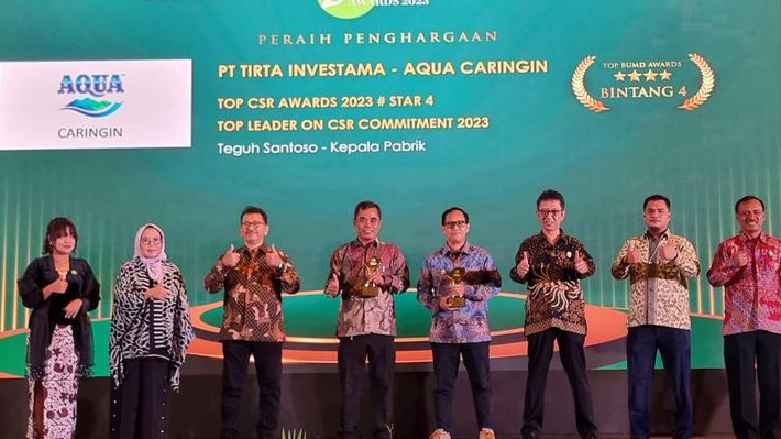 Sembilan Pabrik AQUA Sabet Penghargaan TOP CSR Awards 2023