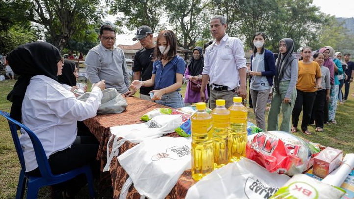 Gelar Pasar Murah di Tangsel, Gardu Ganjar Bantu Warga Dapatkan Sembako Harga Terjangkau