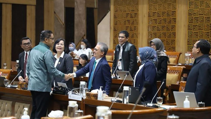 Perpusnas RI Salurkan 10 Ribu Buku ke Perpustakaan dan TBM