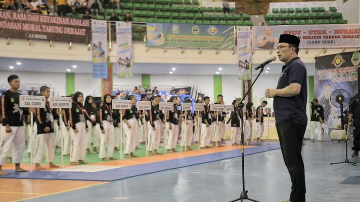 Gubernur Ridwan Kamil Buka Kejurda Tarung Derajat
