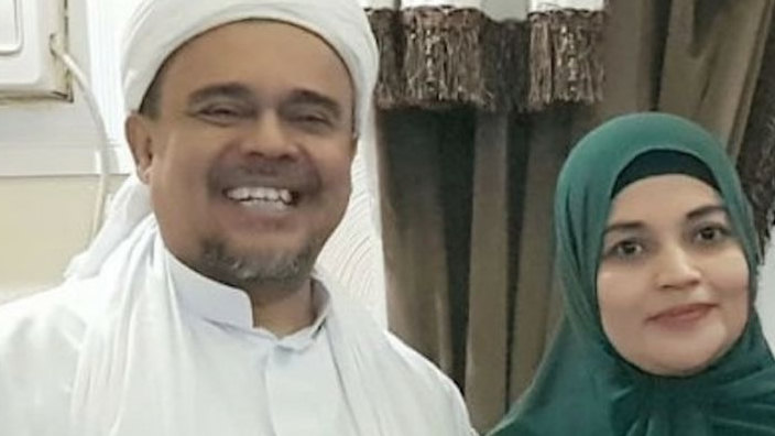 Pemakaman Istri HRS di Megamendung, Habib Rizieq Beri Pesan Terakhir yang Menyentuh