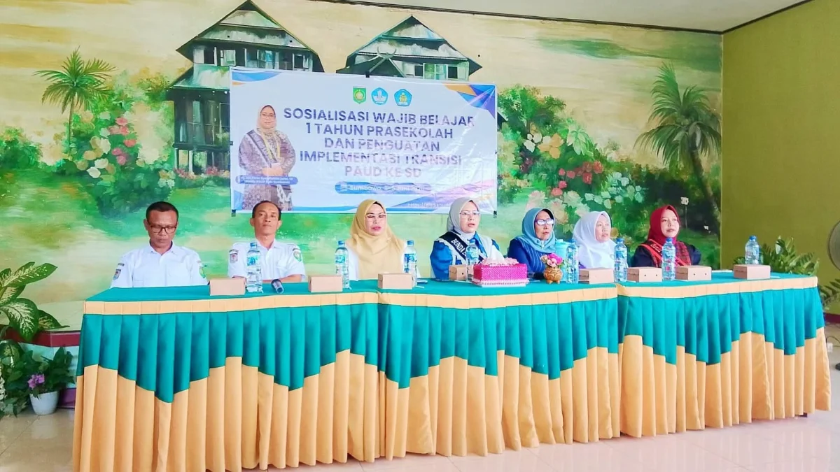 Ilustrasi. Sosialisasi wajib belajar 1 tahun Prasekolah dan penguatan transisi PAUD ke SD di Kabupaten Subawa. (Foto: paudpedia.kemendikdasmen.go.id)