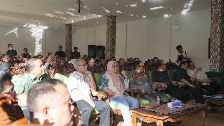 Rutilahu Kabupaten Bandung Tembus 76 Ribu, Bupati KDS Perintahkan Percepatan Renovasi