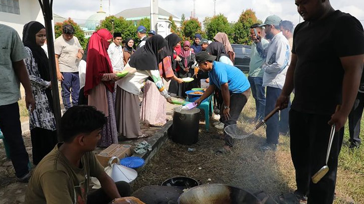 Solidaritas Kampus Terus Bergerak, 7 Posko Berdiri, Dapur Umum Berjalan, Layanan Medis Terbuka, Tercatat 31 Perguruan Tinggi Terdampak