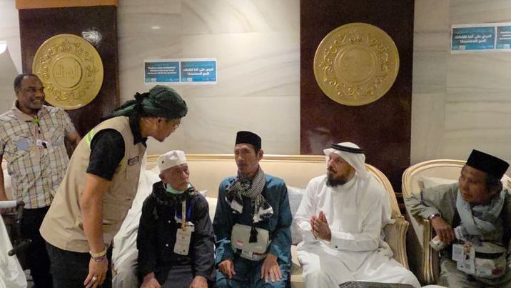 20 Tahun Menabung dari Honor Imam Rp200 Ribu, Jemaah Haji Tunanetra asal Sinjai Ini Bikin Arab Saudi Terharu