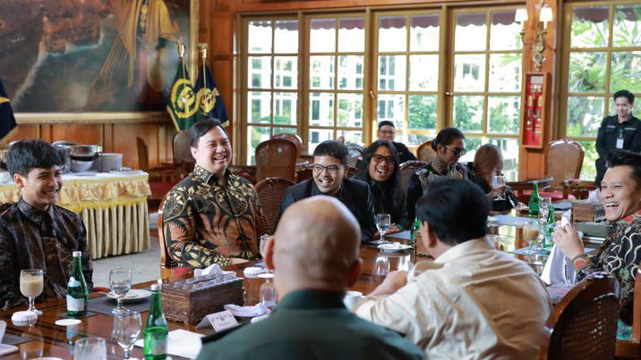 Dukung Kreatifitas, Belasan Influencer Diundang Prabowo Subianto ke Kantornya