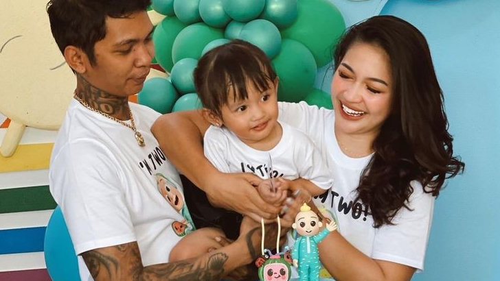 Bikin Panik, Hidung Anak Young Lex Kemasukan Sepatu Barbie