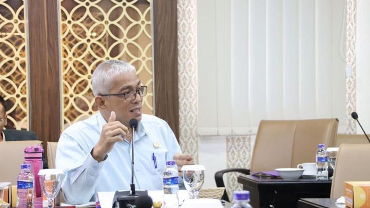 Wakil Ketua Komisi V DPRD Jawa Barat Abdul Hadi Wijaya Mengkritisi UMP Jabar 2024
