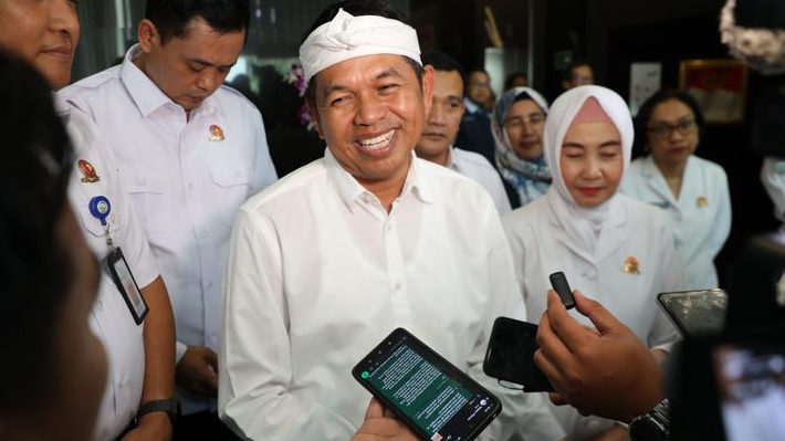 Gubernur Dedi Mulyadi Dukung 30 Sekolah Rakyat di Jabar: Pendidikan Gratis untuk Siswa Miskin Ekstrem