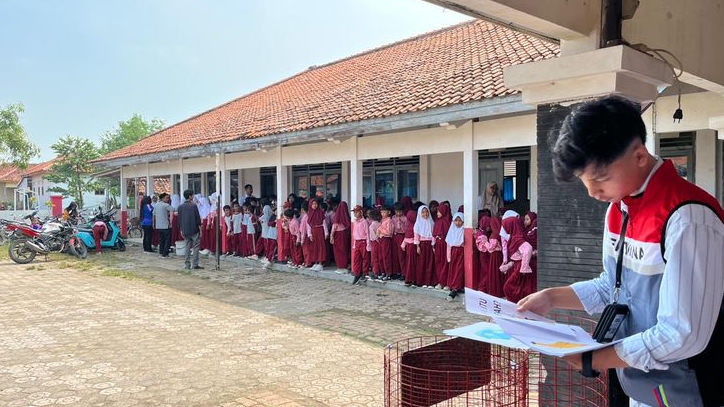 Lewat Program SERASA, Pertamina Regional JBB Tanamkan Kepedulian Lingkungan di SDN 2 Sliyeg Lor