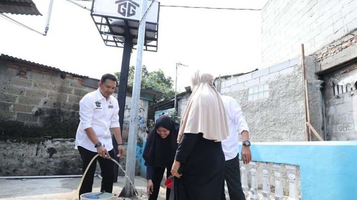 Mudahkan Warga Tangerang, Gardu Ganjar Banten Berikan Bantuan Sanitasi Air Bersih