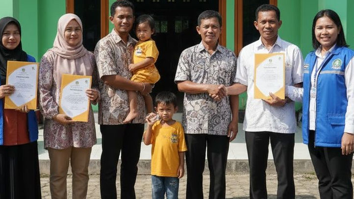 77 Ribu Keluarga PKH Sudah Mandiri di 2025, Target 300 Ribu Bakal Lulus di 2026!