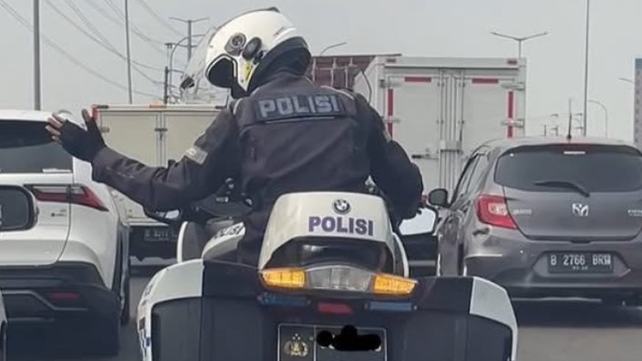 Viral! Celeste Anastasya Diduga Aspri Hotman Paris Dikawal Patwal Gegara Telat Nail Art