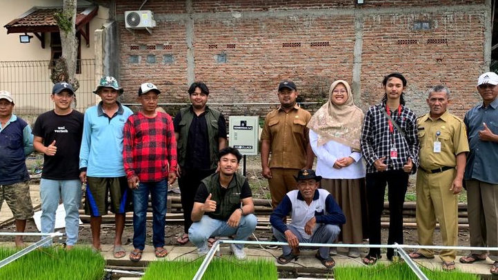 Telkom Innovillage Hadirkan Semerbak-IoT: Inovasi Cerdas Mahasiswa Bantu Petani Padi Jaga Bibit di Tengah Ancaman Krisis Pangan