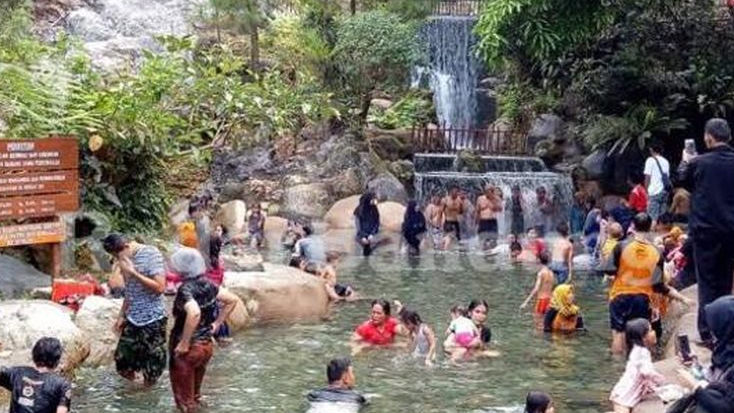 Libur Lebaran: Destinasi Wisata Populer di Jawa Barat dan Jumlah Kunjungan Wisatawan