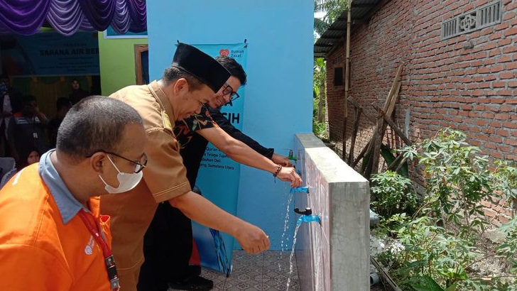 Rumah Zakat dan PT Merck Bangun Sarana Air Bersih di Rumah Tahfidz Qur'an Desa Telaga Tujuh