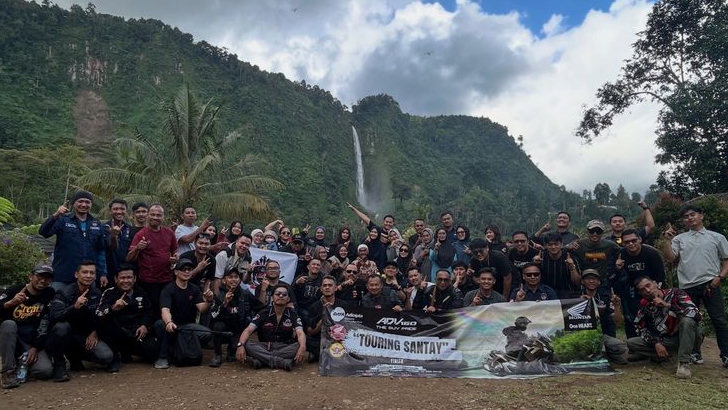 Perkuat Brotherhood dan Semangat Cari Aman, Komunitas HAIKOCI Gelar Sunmori Adventure ke Curug Citambur