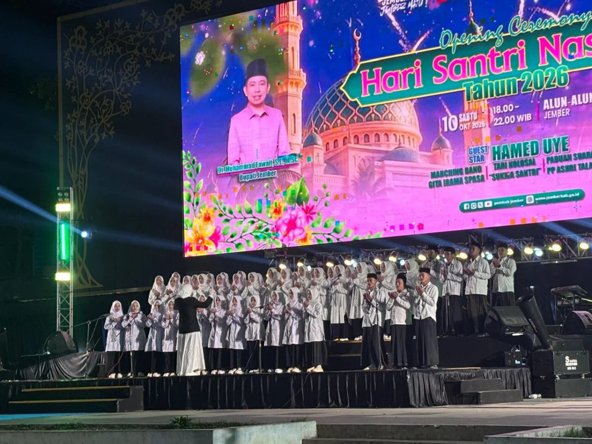 Ilustrasi. Paduan Suara santri tampil dalam rangkaian pembukaan peringatan Hari Santri Nasional (HSN) 2026 di Jember. (Foto: jemberkab.go.id)