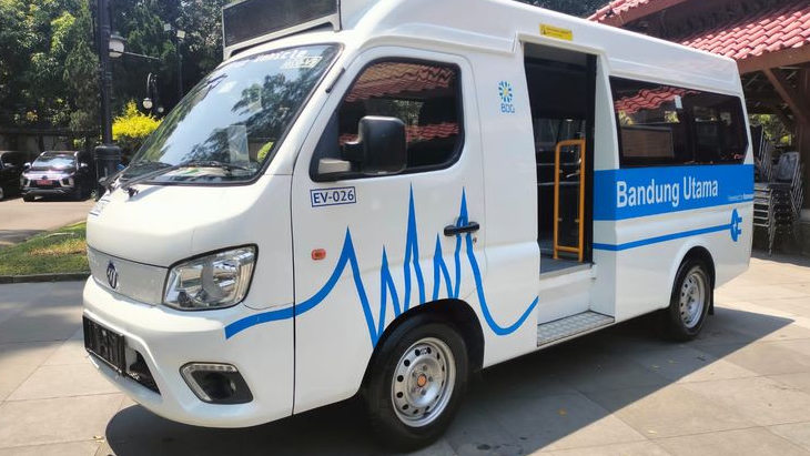 Angkot Listrik Segera Mengaspal di Kota Bandung, Tarif Mulai Rp2.000