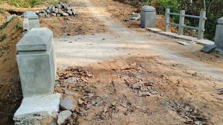 Pembangunan Jembatan di Tiyuh Toto Makmur Diduga Sarat Mark-Up, Warga Minta APH Turun Tangan