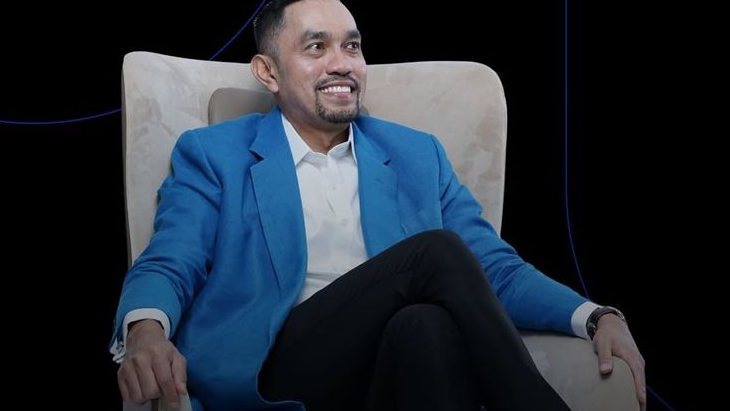 Muncul Lagi di Hadapan Warga, Ahmad Sahroni Ngaku Sembunyi di Plafon saat Rumah Dijarah, Sampai Pakaian Diambil Semua!