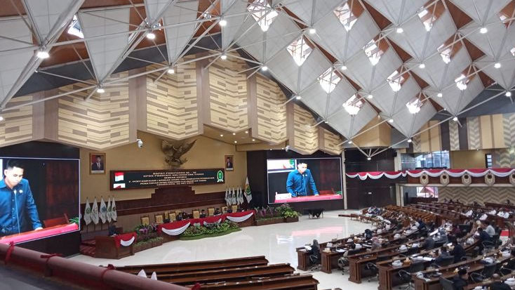 Pansus LKPJ DPRD Kaltim Sampaikan Laporan Akhir Masa Kerja di Rapur ke-16