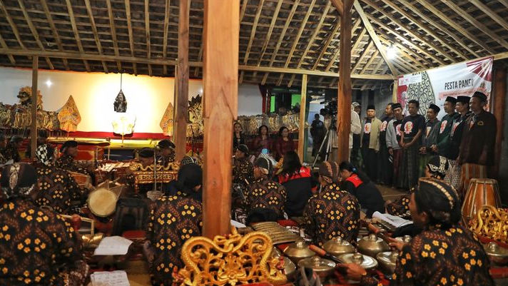 Ganjar Milenial Center Sukseskan Pesta Panen dan Gelaran Wayang Kulit di Gunungkidul