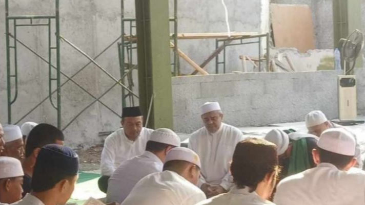 Kesedihan Mendalam Habib Rizieq Ditinggal Sang Istri Tercinta, Bak Duka Cita Nabi Ditinggal Siti Khadijah