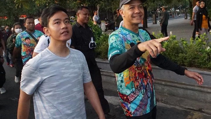 Analisa Peneliti SMRC Jokowi Ingin Pemimpin Lari Maraton, Jelas Dukung Ganjar Pranowo