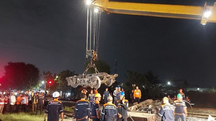 KNKT Lakukan Investigasi Anjloknya KA Purwojaya Di Bekasi