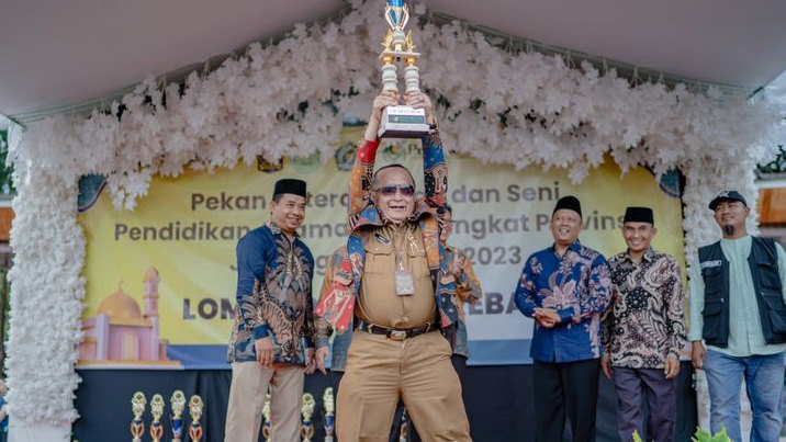 Kota Bandung Juara Umum Pentas PAI Jenjang SD Tingkat Jabar 2023