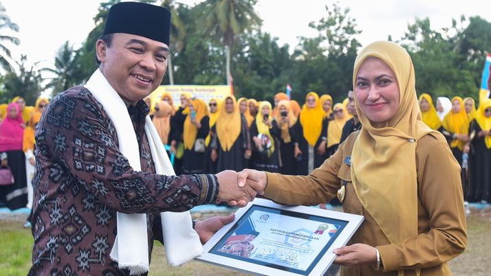 Ribuan Warga Desa Batu Alang Padati Halal BI Halal dengan Bupati Luwu Utara