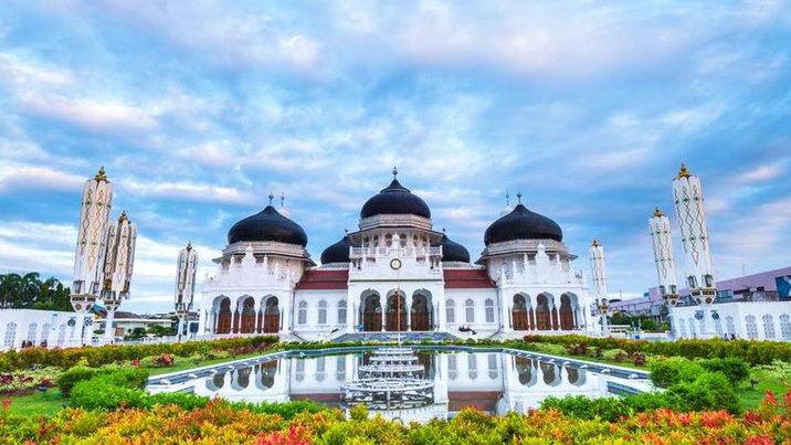 7 Destinasi Wisata Religi di Banda Aceh yang Wajib Dikunjungi Wisatawan
