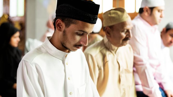 Lafal Niat dan Tata Cara Salat Idul Adha Lengkap Sesuai Sunnah