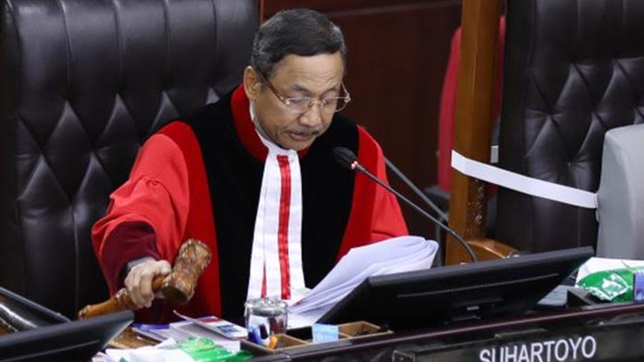 MK Tegaskan Polisi Tak Boleh Duduki Jabatan Sipil, Harus Mundur atau Pensiun