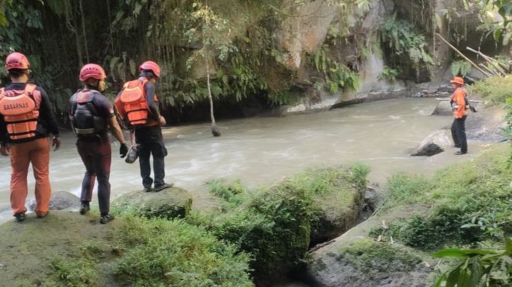 Remaja Hanyut di Sungai Laudah Kabupaten Karo Ditemukan Basarnas Meninggal Dunia