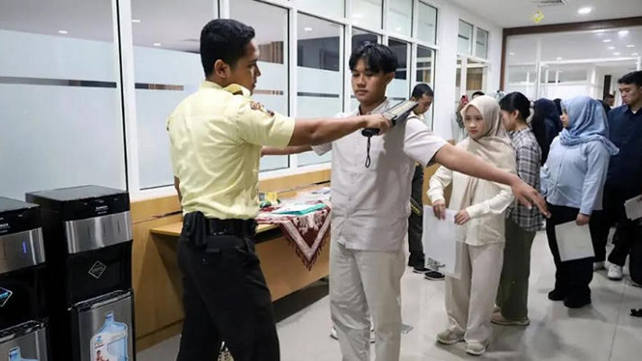 Tanam Alat Logam di Telinga, Modus Peserta UTBK di Undip Terbongkar, Dicek Tim Medis THT dan Diserahkan ke Polsek