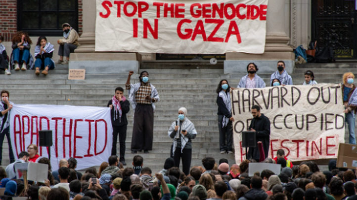 Imbas Gelar Demo Free Palestina : Universitas Harvard  Tahan 13 Gelar ke Mahasiswanya