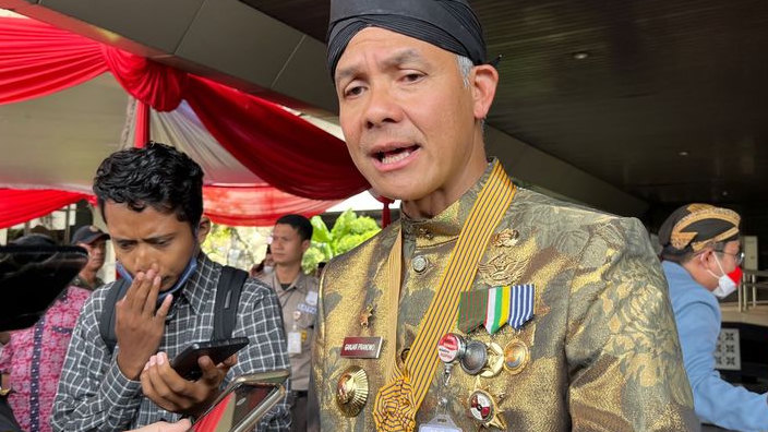 Survei Indikator : Pasangan Ganjar-Sandi Unggul Atas Prabowo-Erick dan Anies-Agus